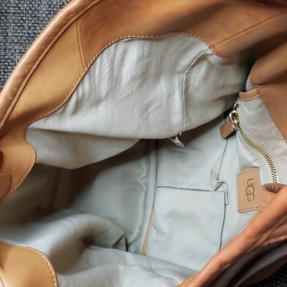 Ugg Hobo - Picture 6 of 8